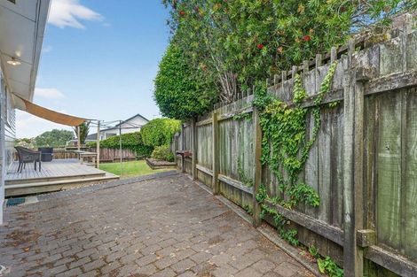 Photo of property in 98 Eban Avenue, Hillcrest, Auckland, 0627
