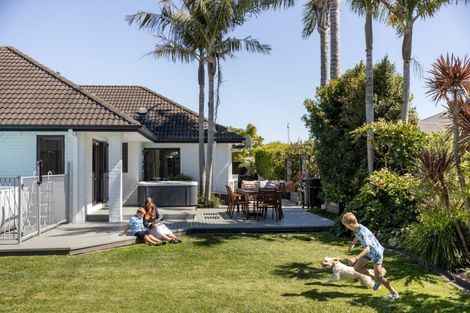 Photo of property in 135 Palm Beach Boulevard, Papamoa Beach, Papamoa, 3118