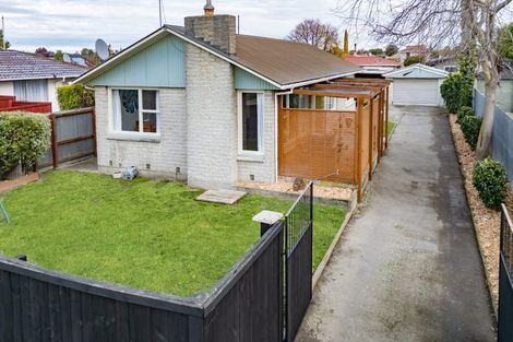 Photo of property in 21 Kinley Street, Rangiora, 7400