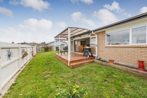 Photo of property in 10 Wescombe Grove, Feilding, 4702
