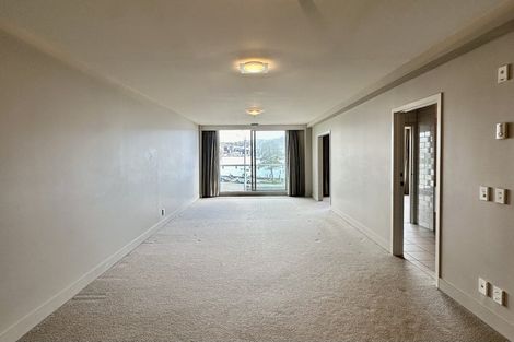 Photo of property in The Capital, 4/370 Oriental Parade, Oriental Bay, Wellington, 6011