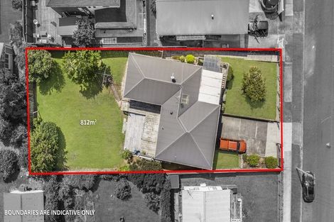 Photo of property in 2 Lincoln Road, Manurewa East, Auckland, 2102