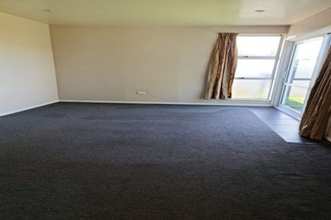 Photo of property in 2/72 Springs Road, Hornby, Christchurch, 8042