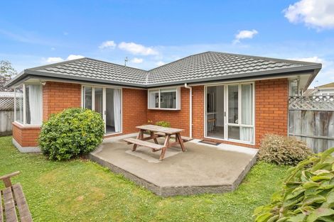 Photo of property in 7a Wharenui Road, Upper Riccarton, Christchurch, 8041