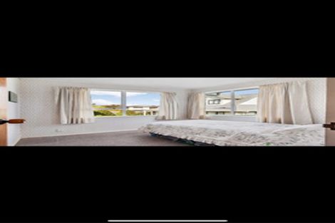 Photo of property in 6 Arima Place, Grenada Village, Wellington, 6037