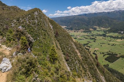Photo of property in 744 Rameka Creek Road, East Takaka, Takaka, 7183
