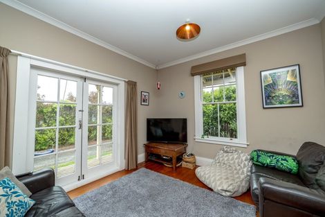 Photo of property in 12 Malcolm Street, Martinborough, 5711