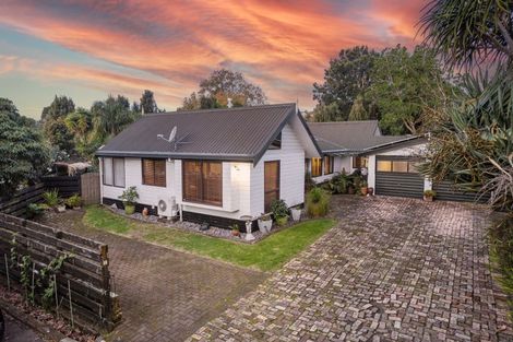Photo of property in 12 Pamir Place, Welcome Bay, Tauranga, 3112