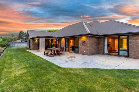Photo of property in 6 Haughey Drive, Mairehau, Christchurch, 8052