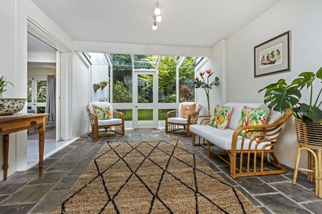 Photo of property in 2/21 Brook Street, Milford, Auckland, 0620