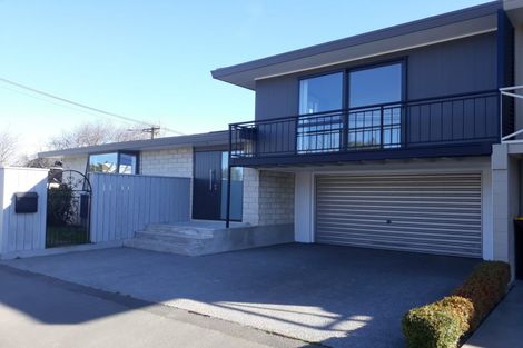 Photo of property in 2/3 Lansbury Avenue, Strowan, Christchurch, 8052