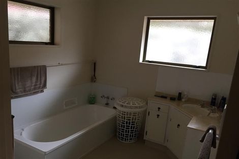 Photo of property in 356b Devonport Road, Tauranga South, Tauranga, 3112