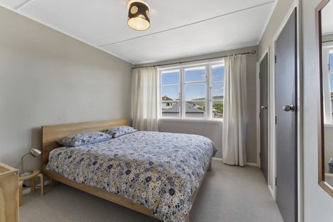 Photo of property in 23 Chaffey Crescent, Titahi Bay, Porirua, 5022