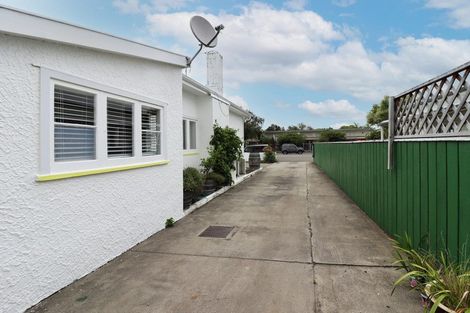 Photo of property in 6 Victoria Street, Carterton, 5713