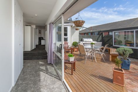 Photo of property in 12 Cranbrook Avenue, Burnside, Christchurch, 8053