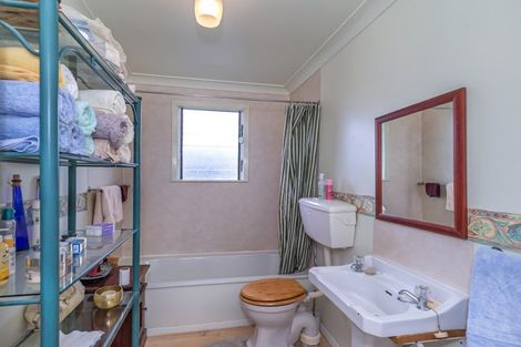 Photo of property in 12 Ryder Crescent, Levin, 5510