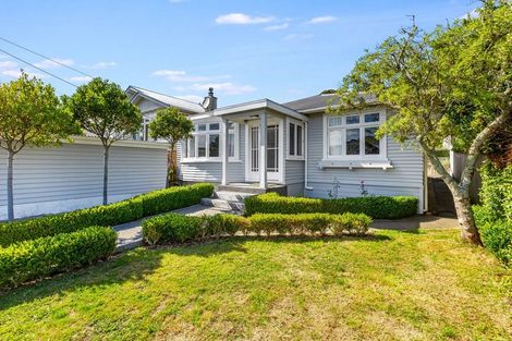 Photo of property in 13 Firth Terrace, Karori, Wellington, 6012