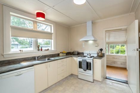 Photo of property in 12a Kuratawhiti Street, Greytown, 5712