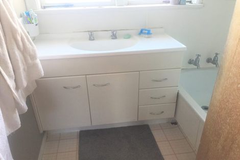 Photo of property in 30 Edmund Hillary Avenue, Papakura, 2110