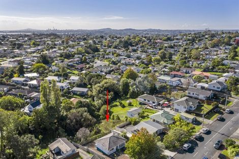 Photo of property in 54a Awaroa Road, Sunnyvale, Auckland, 0612