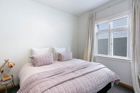 Photo of property in 18 Cashmere Avenue, Khandallah, Wellington, 6035