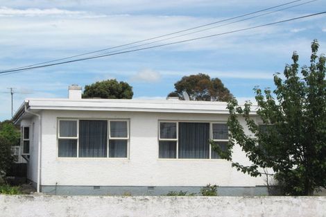 Photo of property in 16 Ottawa Road, Wainoni, Christchurch, 8061