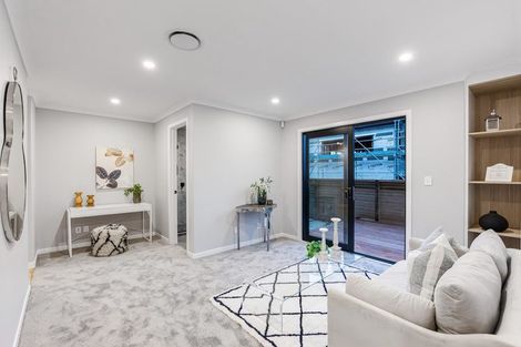 Photo of property in 49 Kumukumu Road, Long Bay, Auckland, 0630