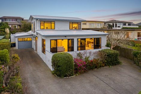 Photo of property in 68 Gulf View Road, Murrays Bay, Auckland, 0630