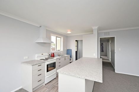 Photo of property in 82 Dunbeath Place, Kew, Invercargill, 9812