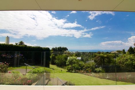 Photo of property in 25 Braemar Road, Castor Bay, Auckland, 0620
