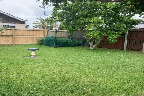 Photo of property in 1/553 Weymouth Road, Weymouth, Auckland, 2103