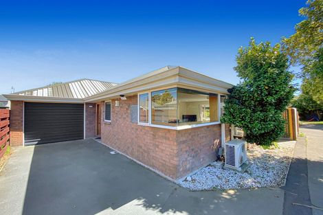 Photo of property in 2/41a Laurence Street, Waltham, Christchurch, 8011