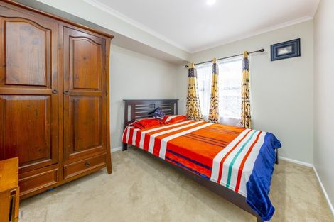 Photo of property in 5 Lloyd Avenue, Papatoetoe, Auckland, 2025