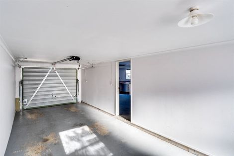 Photo of property in 2/13 Ted Harpur Place, Onekawa, Napier, 4110