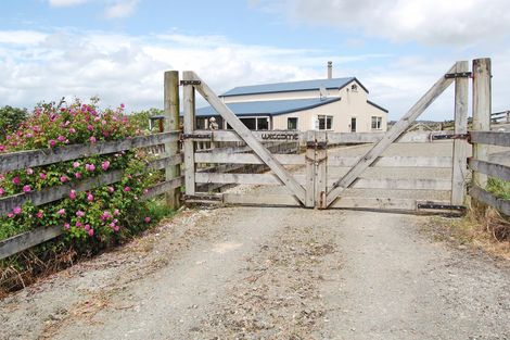 Photo of property in Gibbons Road, Kaiwaka, 0573