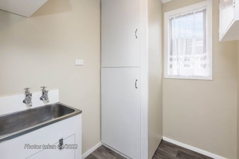 Photo of property in 380 Cambridge Terrace, Naenae, Lower Hutt, 5011