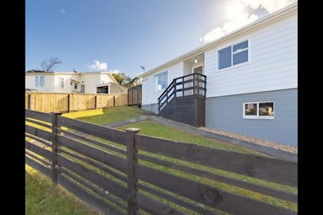 Photo of property in 118 Norana Road, Timberlea, Upper Hutt, 5018