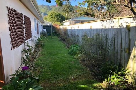Photo of property in 124 Main Road, Waikanae, 5036