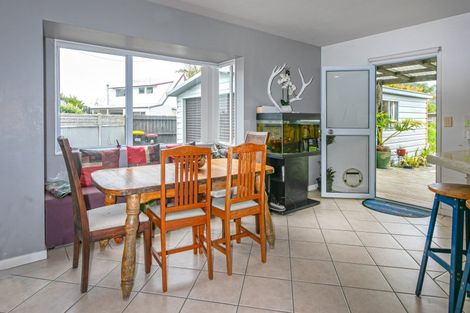 Photo of property in 13 Willow Grove, Tairua, 3508