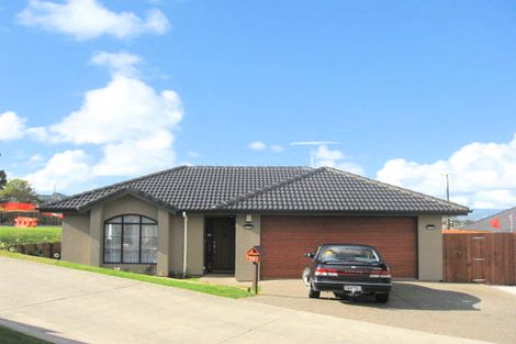 Photo of property in 36 Senator Drive, Manurewa, Auckland, 2105