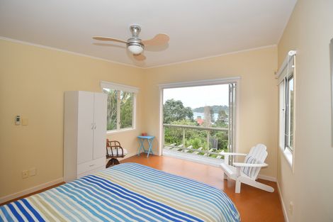 Photo of property in 14 Hillside Crescent, Leigh, 0985