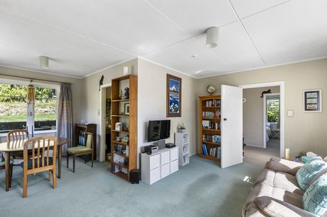 Photo of property in 142 Helston Road, Paparangi, Wellington, 6037