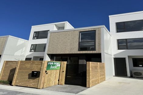 Photo of property in 10 Kamahi Place, Paraparaumu, 5032