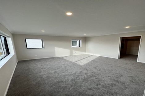 Photo of property in 8c Bunnythorpe Road, Papakura, 2110