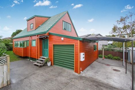 Photo of property in 1/12 Sorrel Crescent, Bucklands Beach, Auckland, 2012