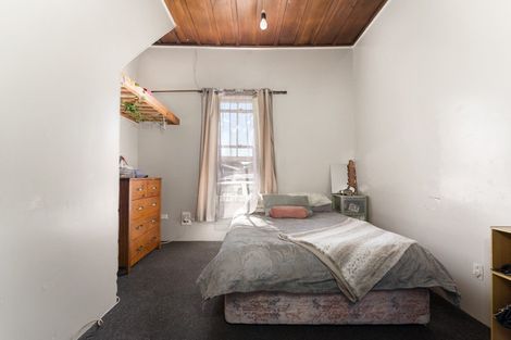 Photo of property in 10 Market Street, Picton, 7220