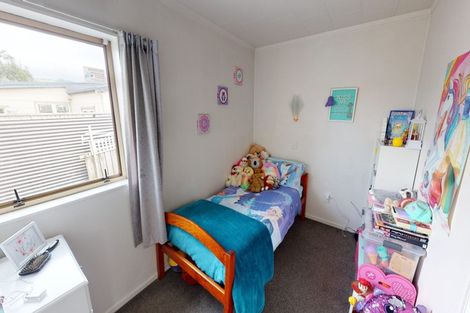 Photo of property in 11b Tarawera Road, Johnsonville, Wellington, 6037