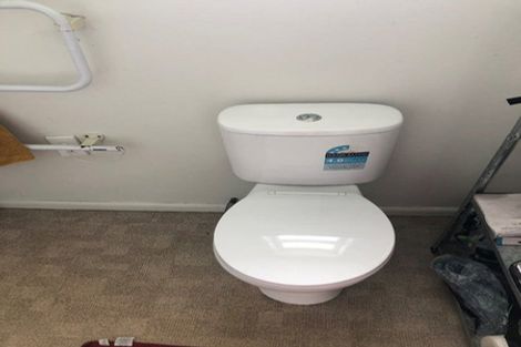 Photo of property in 21 Broadbent Street, Riccarton, Christchurch, 8041