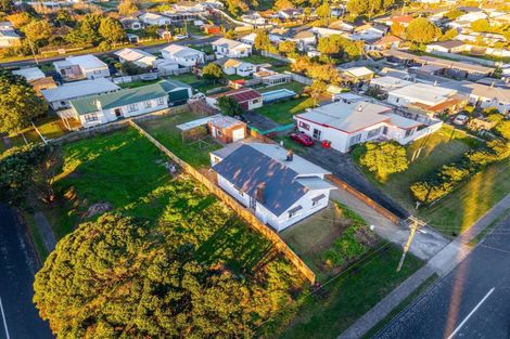 Photo of property in 48 Matai Street, Castlecliff, Whanganui, 4501