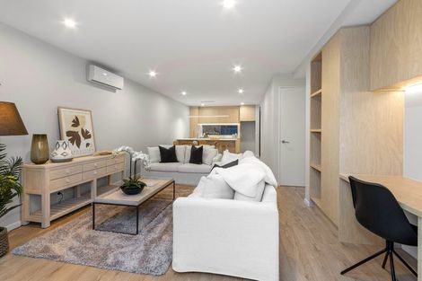 Photo of property in 2/76 Caledonian Road, St Albans, Christchurch, 8014